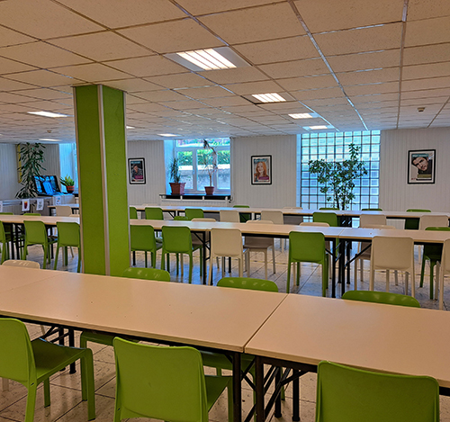 De eetzaal en de keueken